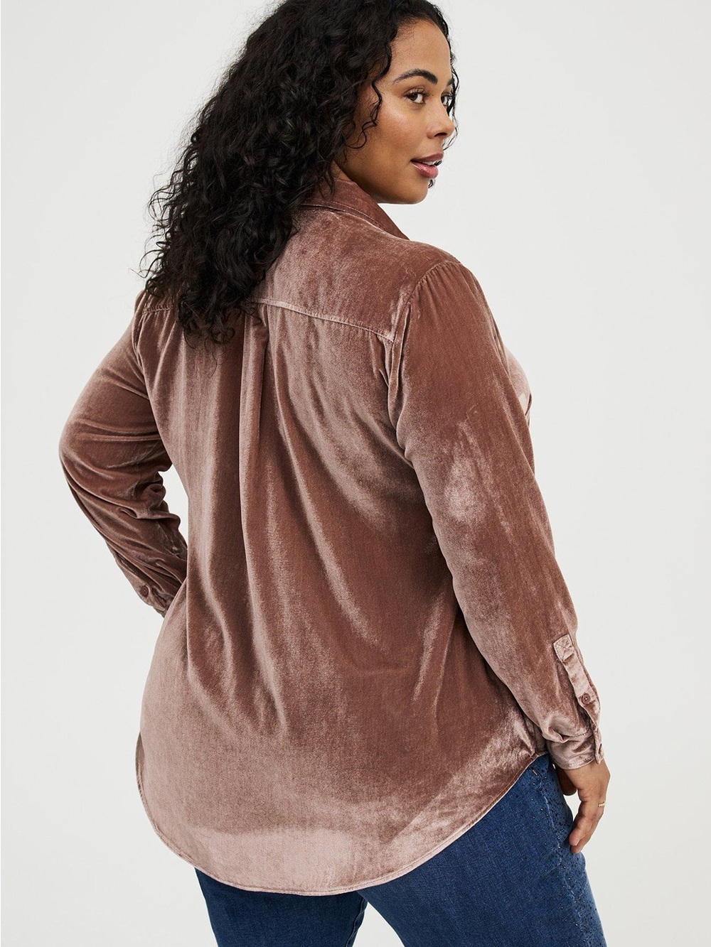 torrid | Lizzie Velvet Button-Up Shirt Nutmeg - Picture 2 of 10